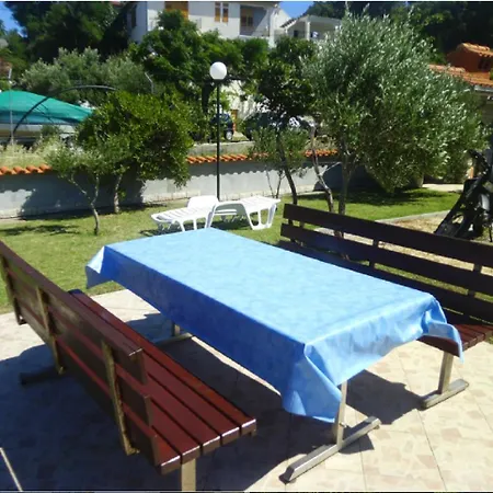 Jopo Apartman Supetarska Draga